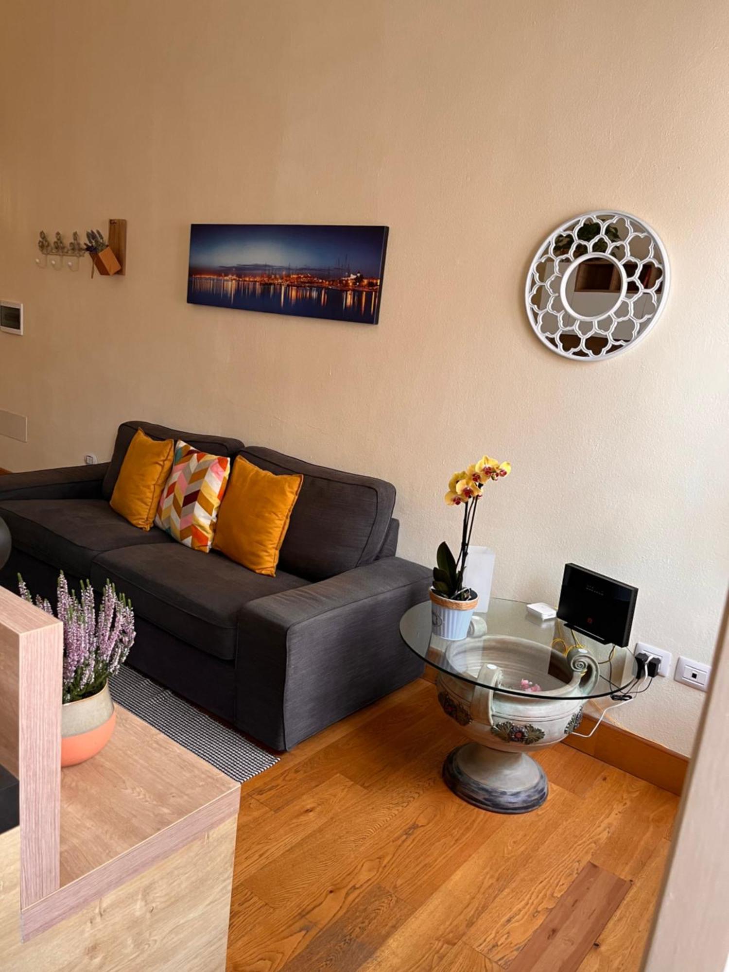Appartamento Centro Storico Cagliari - Alter Nos House Bagian luar foto