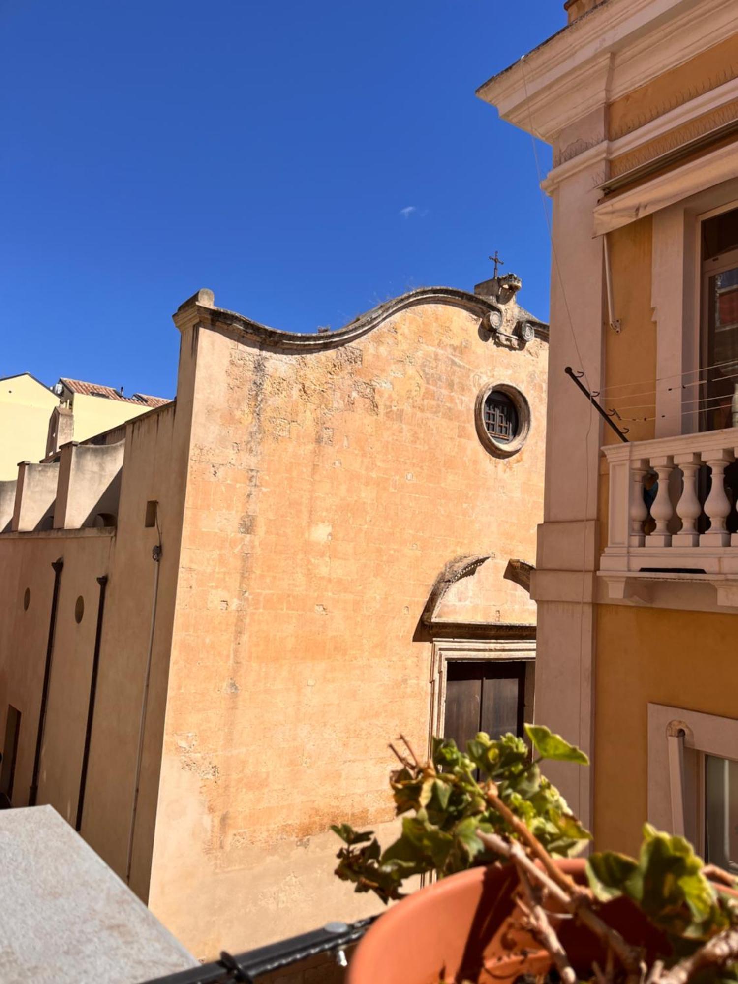 Appartamento Centro Storico Cagliari - Alter Nos House Bagian luar foto